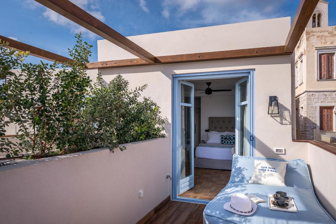Shapes Luxury Suites Ermupoli Exteriér fotografie