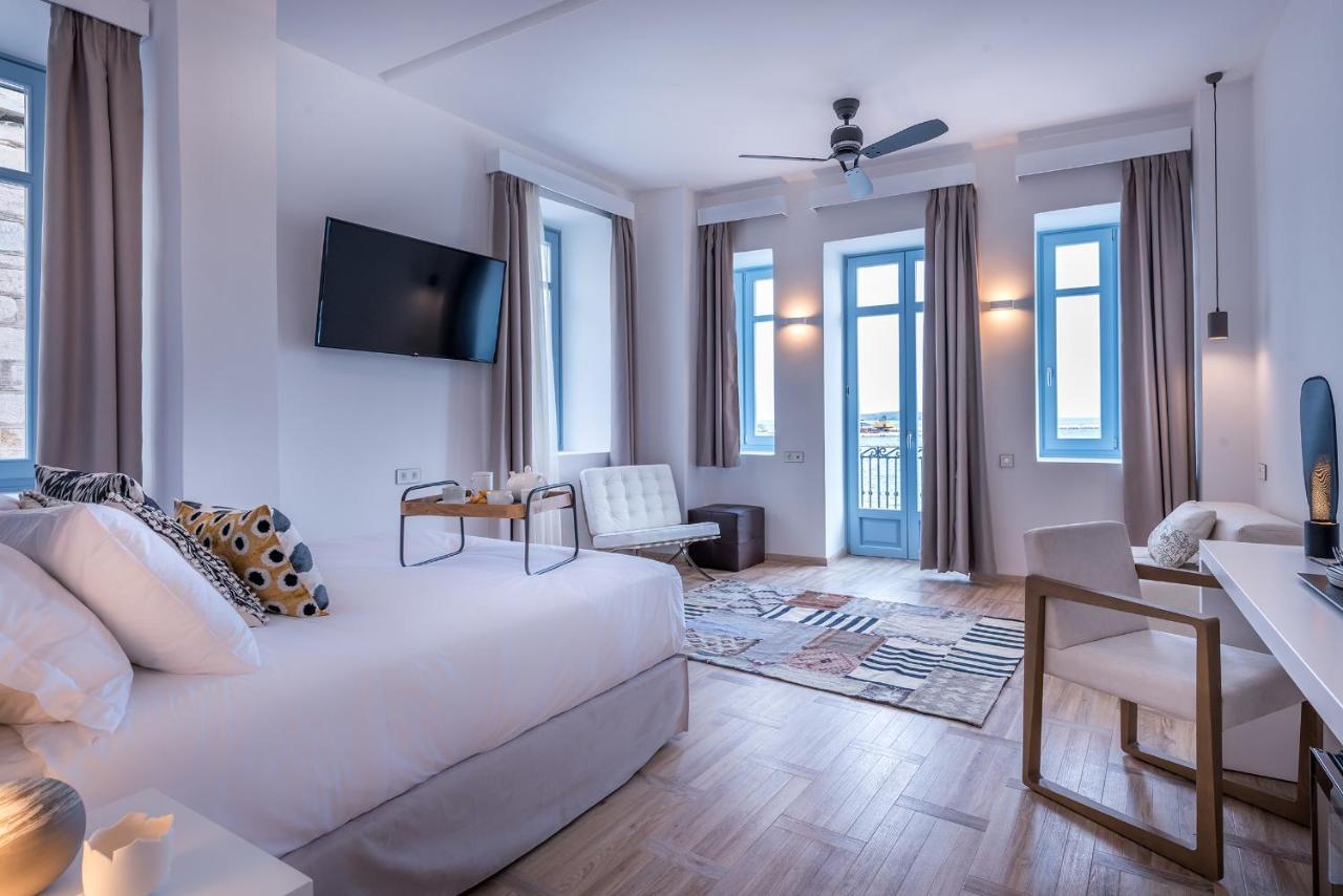Shapes Luxury Suites Ermupoli Exteriér fotografie