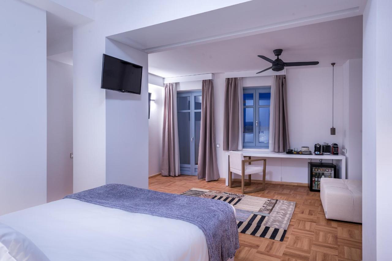 Shapes Luxury Suites Ermupoli Exteriér fotografie