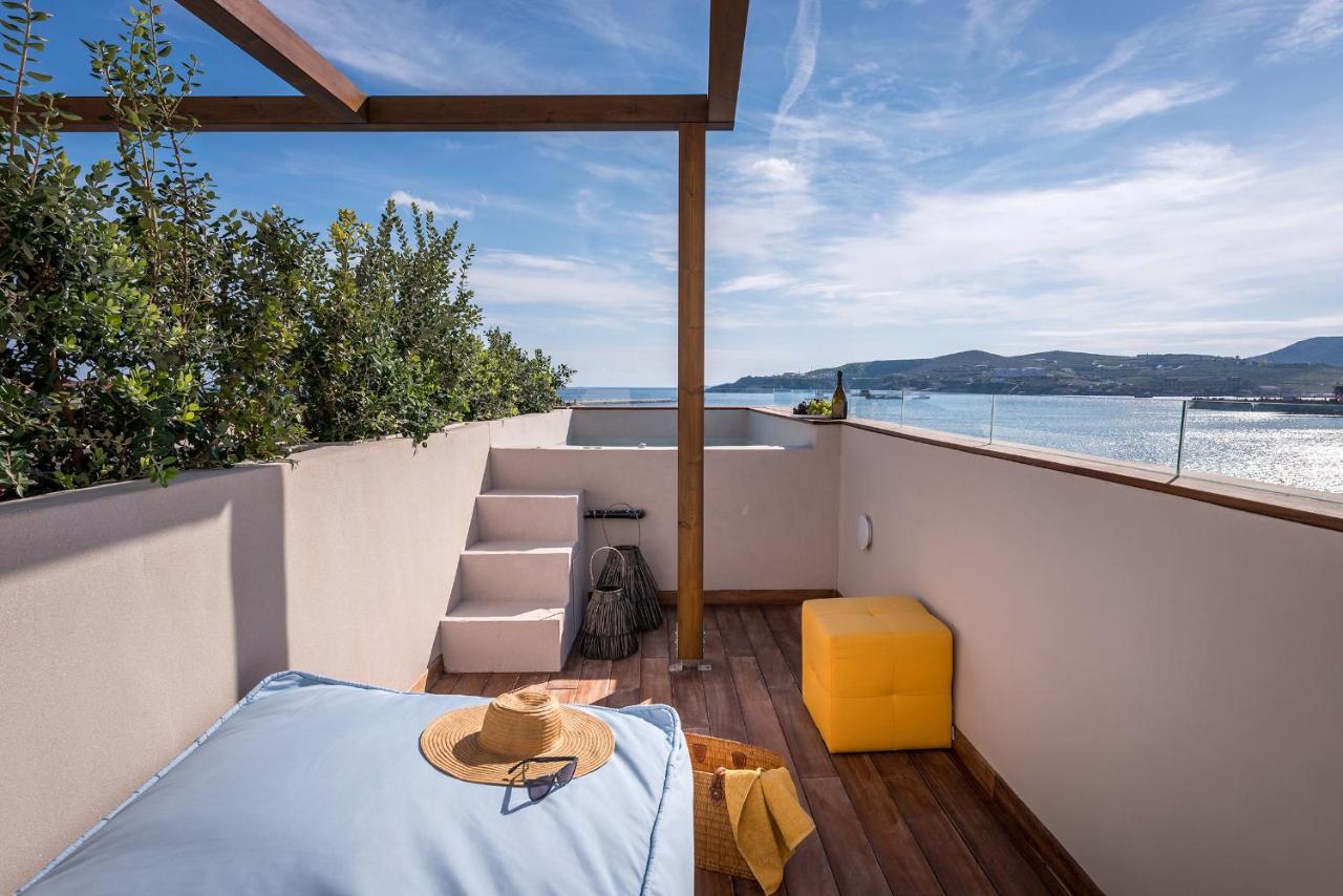 Shapes Luxury Suites Ermupoli Exteriér fotografie