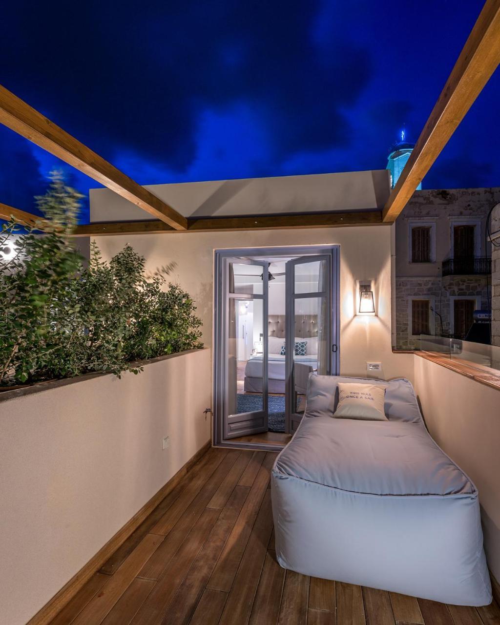 Shapes Luxury Suites Ermupoli Exteriér fotografie