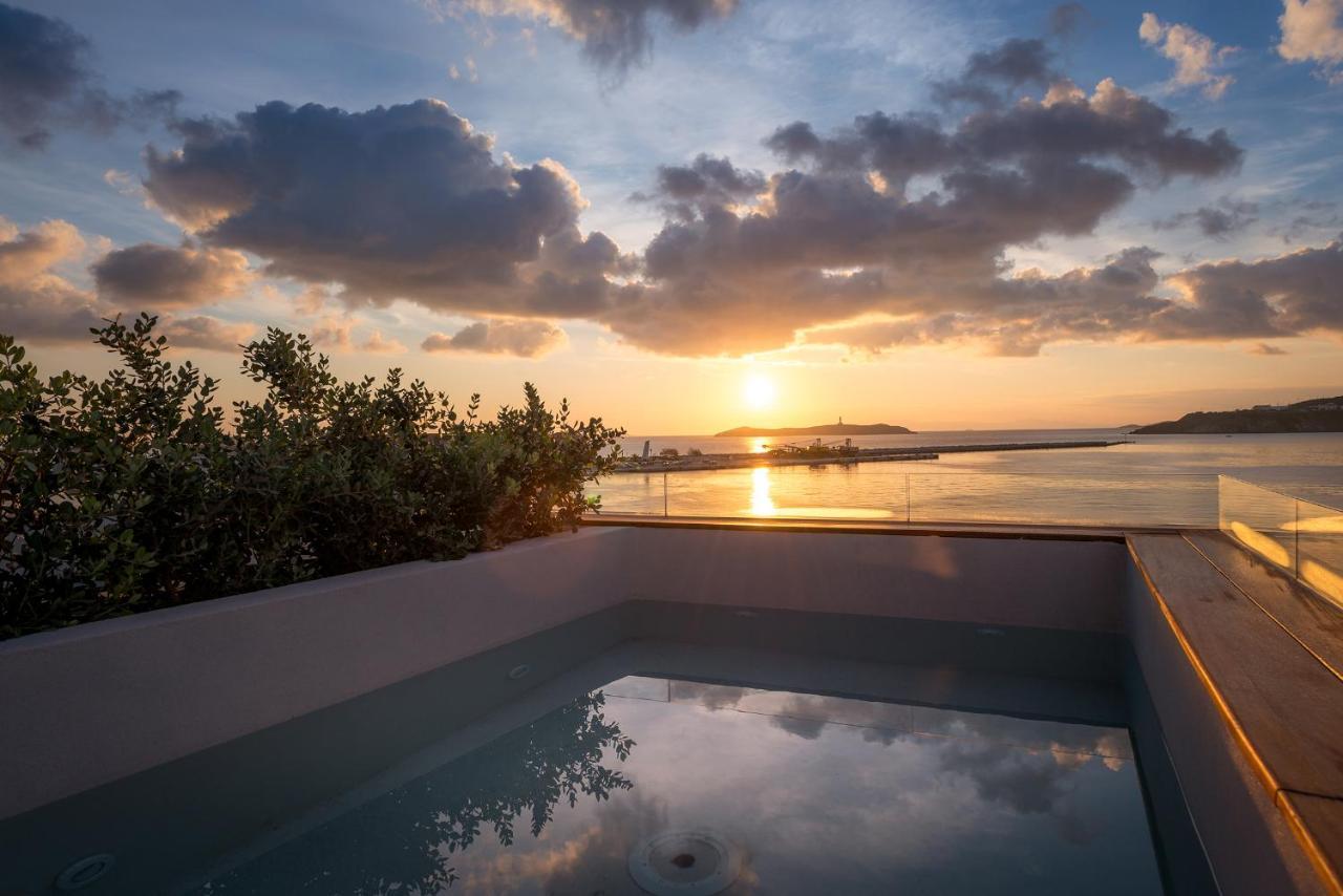Shapes Luxury Suites Ermupoli Exteriér fotografie